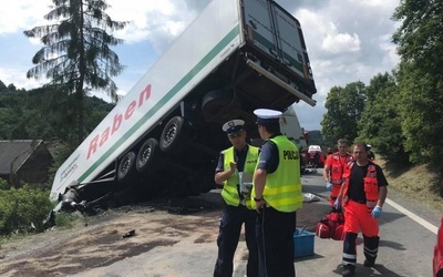 Do wypadku doszło przed południem 8 czerwca na zakopiance w okolicach Tanczyna