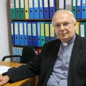 Do studiowania w Instytucie Teologicznym w Radomiu zaprasza ks. Stanisław Łabendowicz