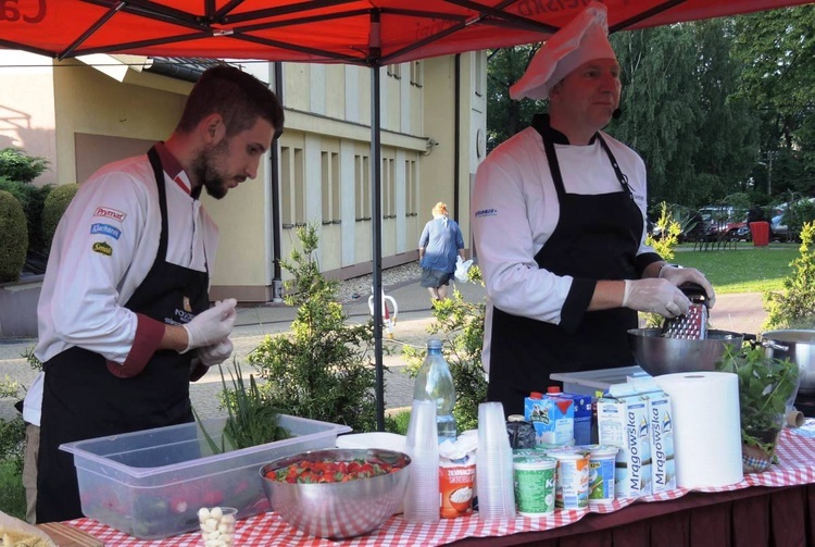 TAK na serio - gotowanie z Remigiuszem Rączką