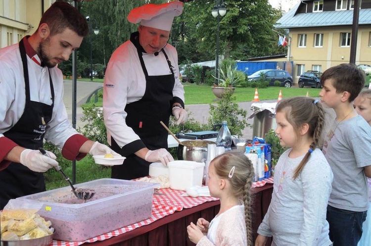 TAK na serio - gotowanie z Remigiuszem Rączką