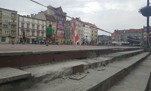 Bytomski rynek odstrasza, ale to się zmieni [ZDJĘCIA]