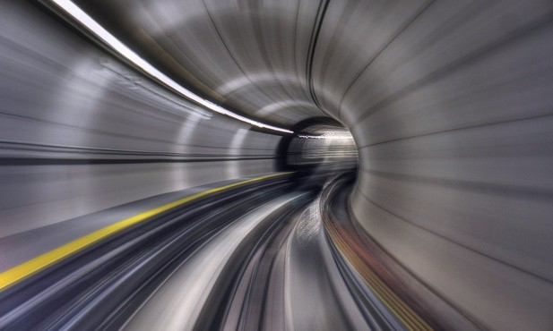 Musk zbuduje superszybką kolej Chicago - lotnisko O'Hare