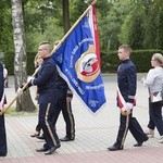 Fioletowa Dama spoczęła na Powązkach Wojskowych