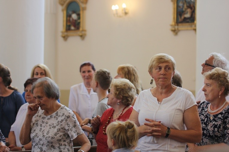 Poświęcenie zegara w Bąkowie Górnym