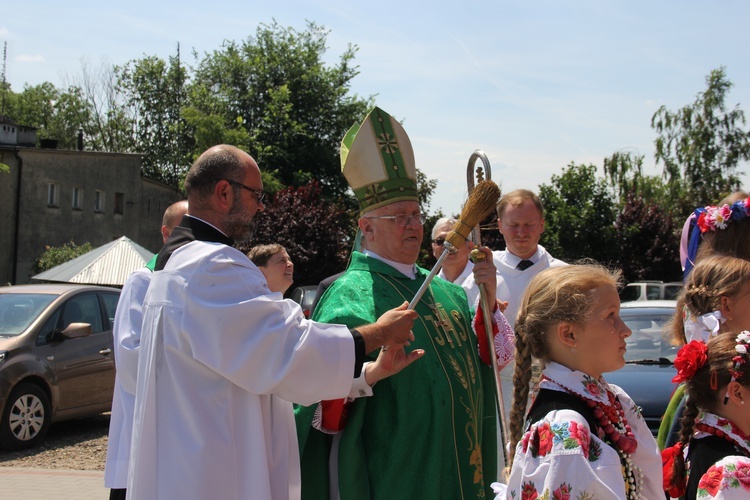 Poświęcenie zegara w Bąkowie Górnym