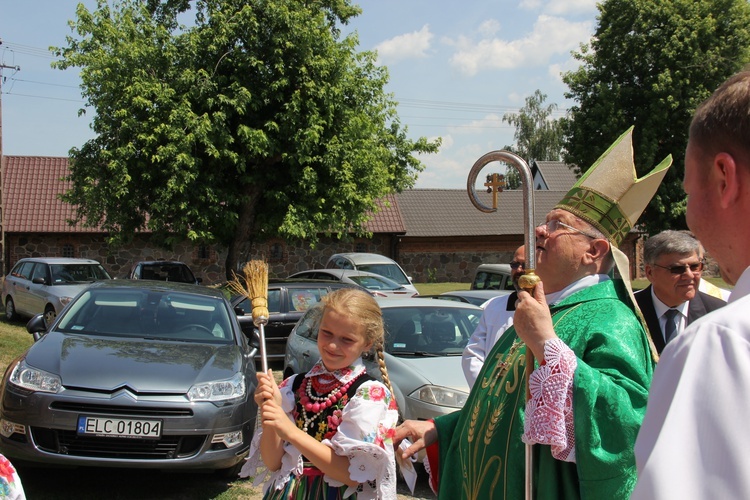 Poświęcenie zegara w Bąkowie Górnym