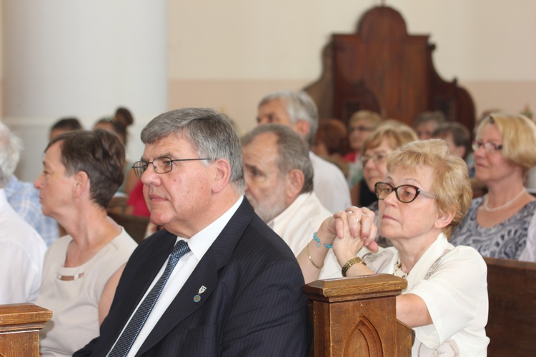 Poświęcenie zegara w Bąkowie Górnym