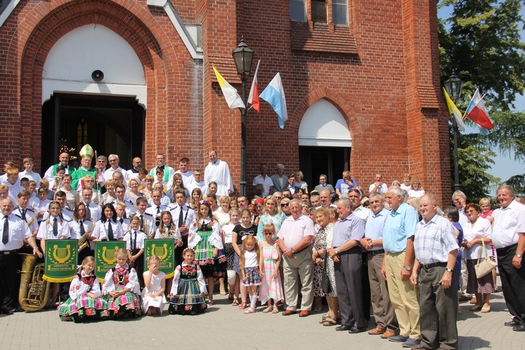 Poświęcenie zegara w Bąkowie Górnym
