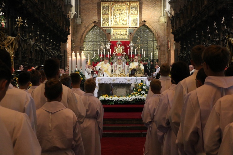 5-lecie ingresu abp. Józefa Kupnego oraz promocja lektorów i ceremoniarzy