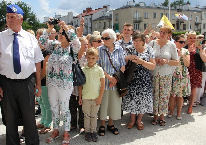 Pożegnanie Jasnogórskiej Pani w diecezji warszawsko-praskiej