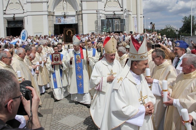 Pożegnanie Jasnogórskiej Pani w diecezji warszawsko-praskiej