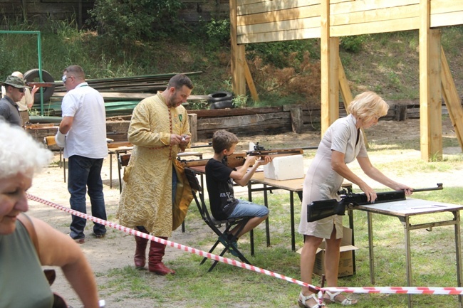 Promują bractwo i Radom