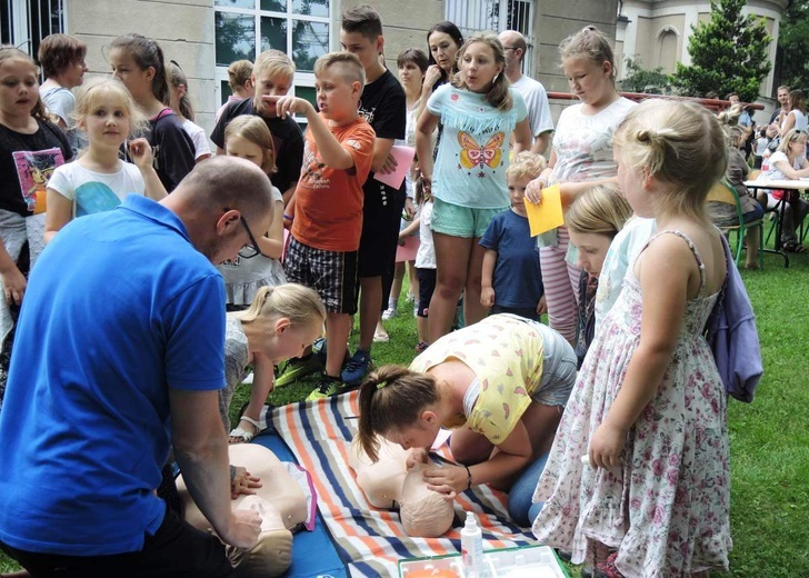 17. Szkolny festyn "u Sióstr" w Bielsku-Białej