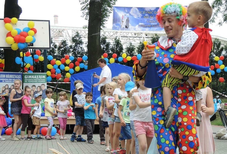 17. Szkolny festyn "u Sióstr" w Bielsku-Białej