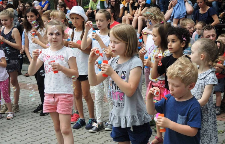 17. Szkolny festyn "u Sióstr" w Bielsku-Białej