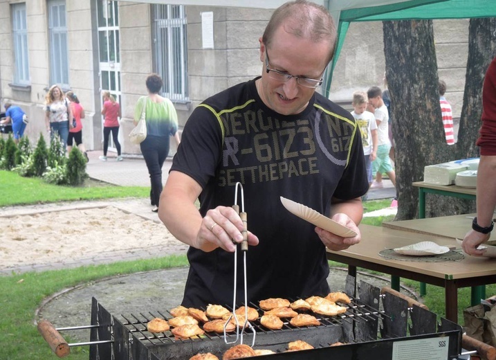 17. Szkolny festyn "u Sióstr" w Bielsku-Białej