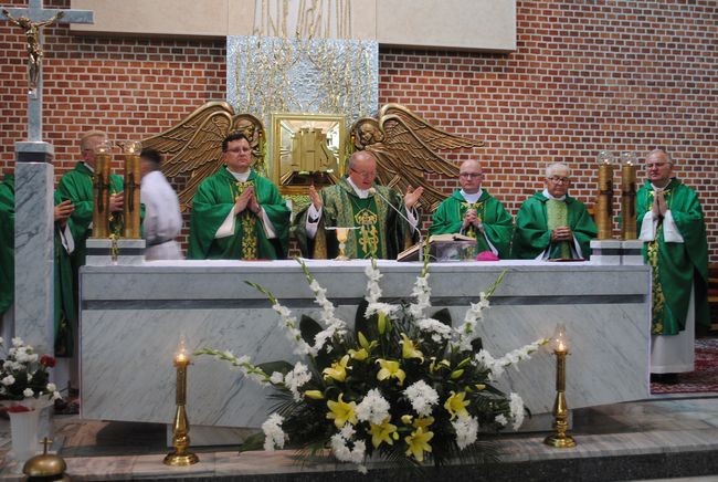 Obelisk w Stalowej Woli