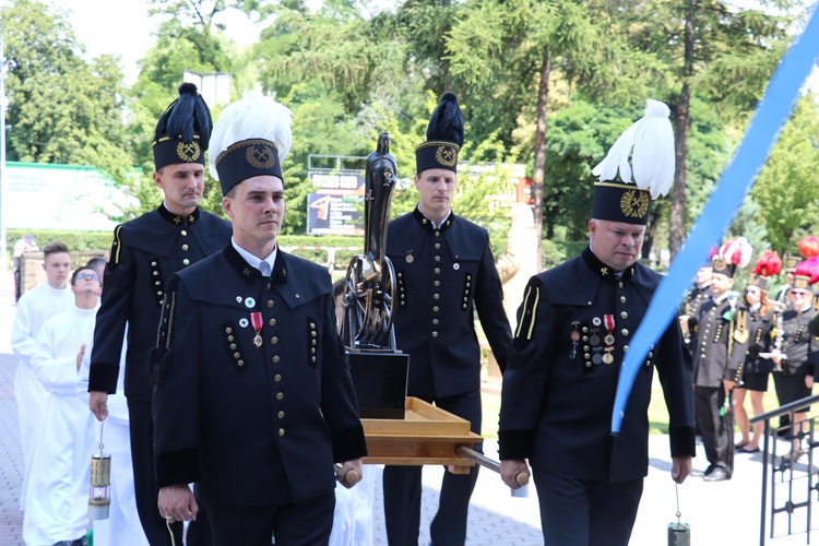 Msza z okazji nadania patronatu św. Barbary miastu Knurów