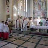 Sto lat służebniczek