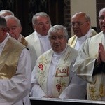 60 lat przy ołtarzu