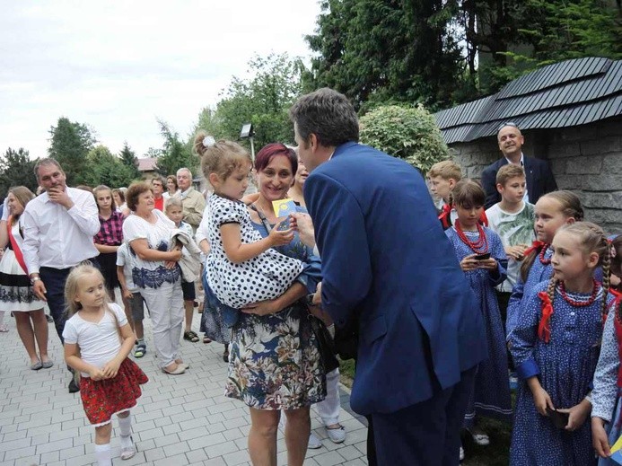 Tablica świętych Kawalerów Orderu Uśmiechu w Leśnej