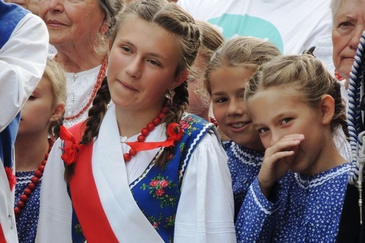 Tablica świętych Kawalerów Orderu Uśmiechu w Leśnej