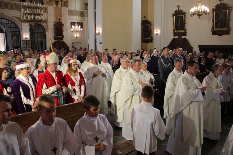 Maryjny Rok Jubileuszowy w Rokitnie rozpoczęty