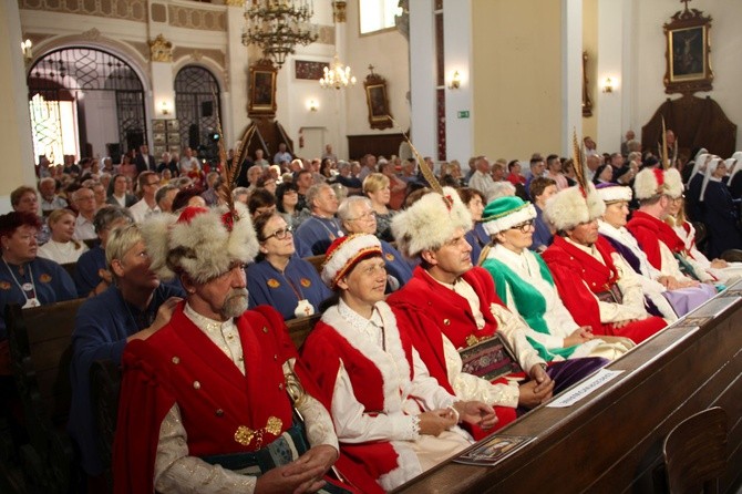 Maryjny Rok Jubileuszowy w Rokitnie rozpoczęty