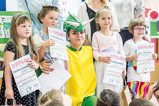 Swoje prace zgłosiło ponad 50 dzieci z całej Polski.