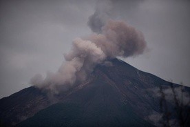 Wulkan Fuego w Gwatemali