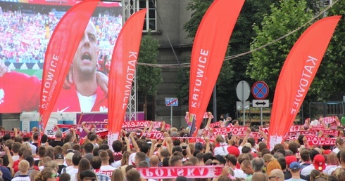 Katowice wspierają naszych na mundialu