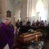 Liturgii pogrzebowej w Ząbkowicach przewodniczył bp Ignacy Dec