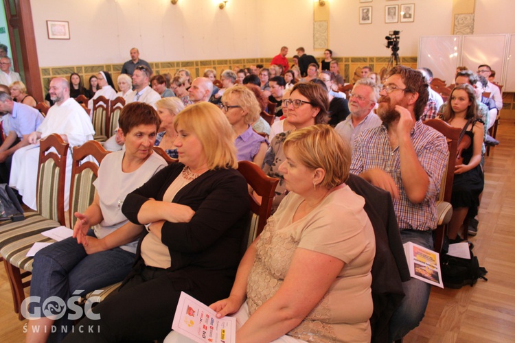 Koncert charytatywny dla szkoły muzycznej w Afryce