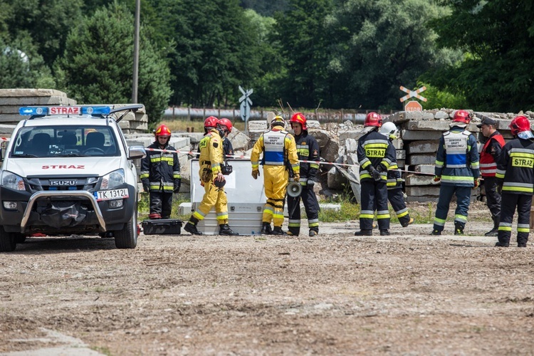 Ćwiczenia ratowników w Połańcu