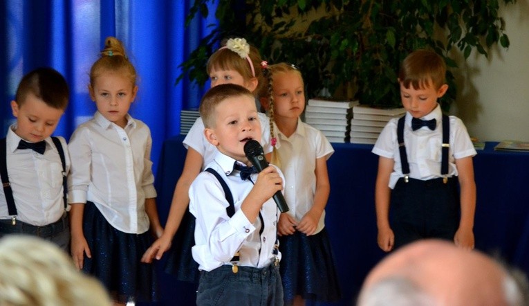 Zakończenie roku w katolickim przedszkolu w Mławie