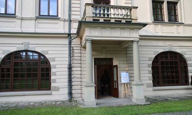 Żywiecki Zamek stał się jeszcze domem tylko dla księżnej Marii Krystyny, która zamieszkała tu pod koniec życia.