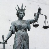 Sąd utrzymał wyrok milionowego odszkodowania dla ofiary księdza pedofila