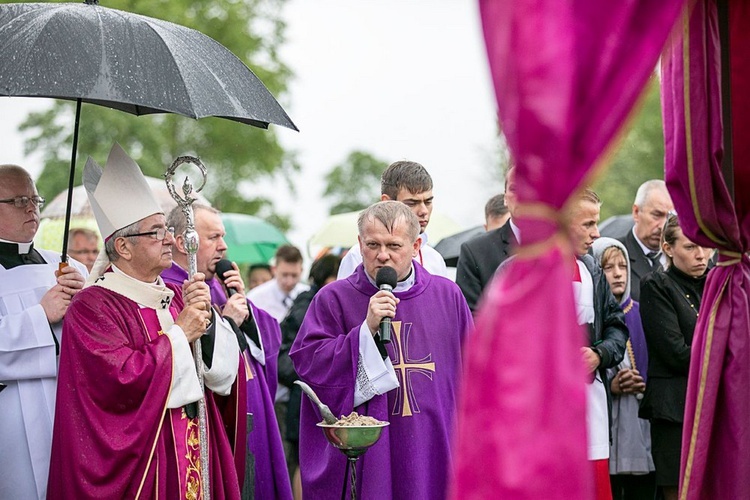 Pogrzeb ks. Bogdana Pulczyńskiego