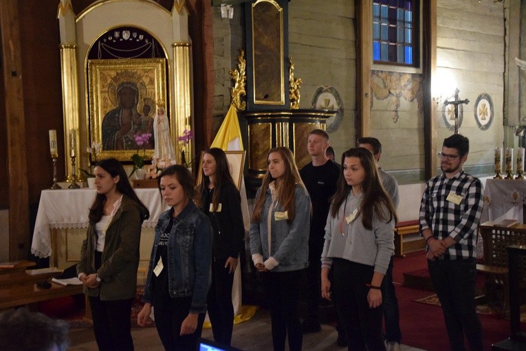 V Gminne Czuwanie ze św. Janem Pawłem II 