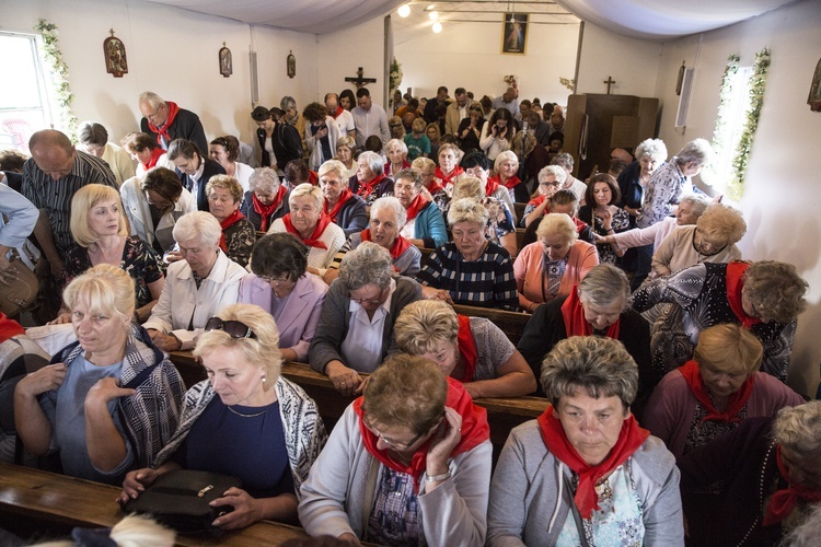 Zjazd Rodzinnych Kół Różańcowych na Białołęce