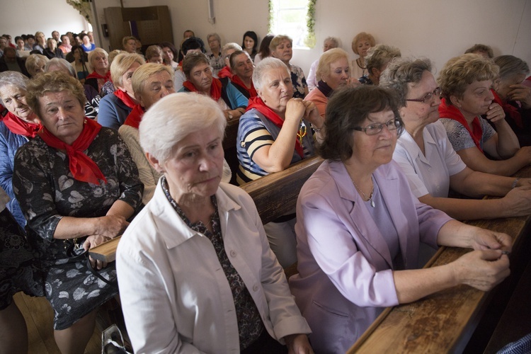 Zjazd Rodzinnych Kół Różańcowych na Białołęce