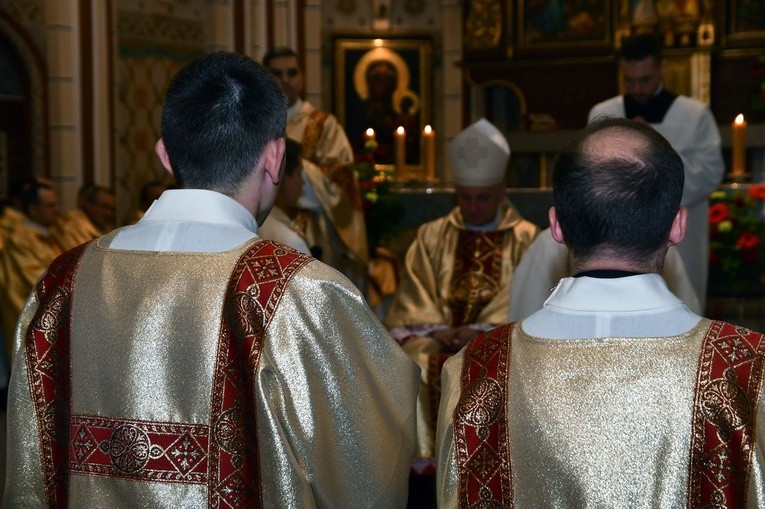 Święcenia diakonatu