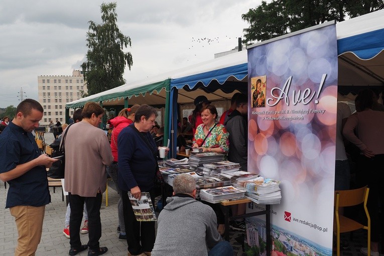 Piknik w parafii MB Nieustającej Pomocy w Mistrzejowicach
