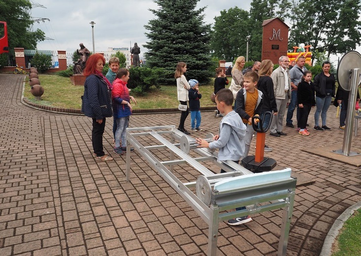 Piknik w parafii MB Nieustającej Pomocy w Mistrzejowicach