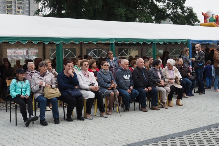 Piknik w parafii MB Nieustającej Pomocy w Mistrzejowicach