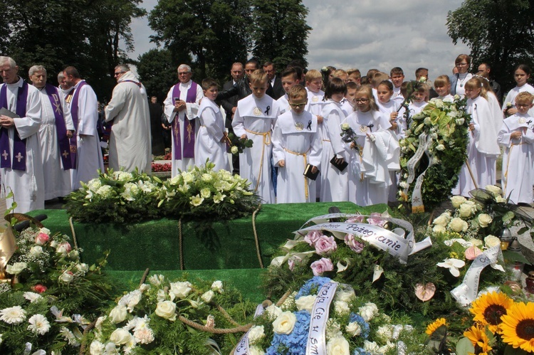 Pogrzeb śp. ks. Piotra Lepszego 