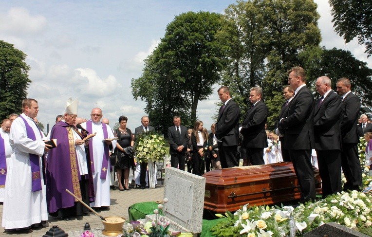 Pogrzeb śp. ks. Piotra Lepszego 