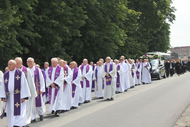 Pogrzeb śp. ks. Piotra Lepszego 