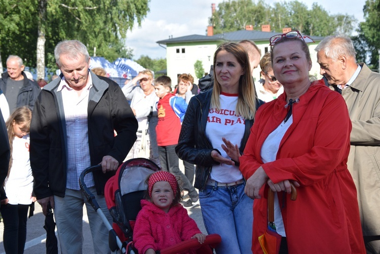 Festyn parafialny w Skierniewicach