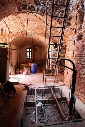 Remont w Forcie "Kościuszko"